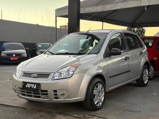 FORD FIESTA 1.0 MPI PERSONNALITÉ 8V FLEX 4P MANUAL FORD FIESTA 1.0 MPI PERSONNALITÉ 8V FLEX 4P MANUAL